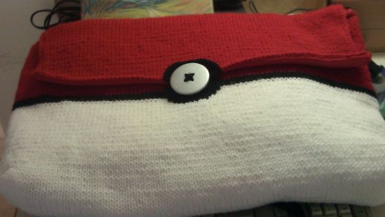 pokebagclaspside Pokebag