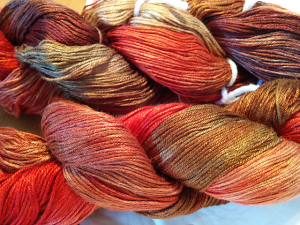 Its like they went out on an autumn drive, waves the yarn in the air and voila!